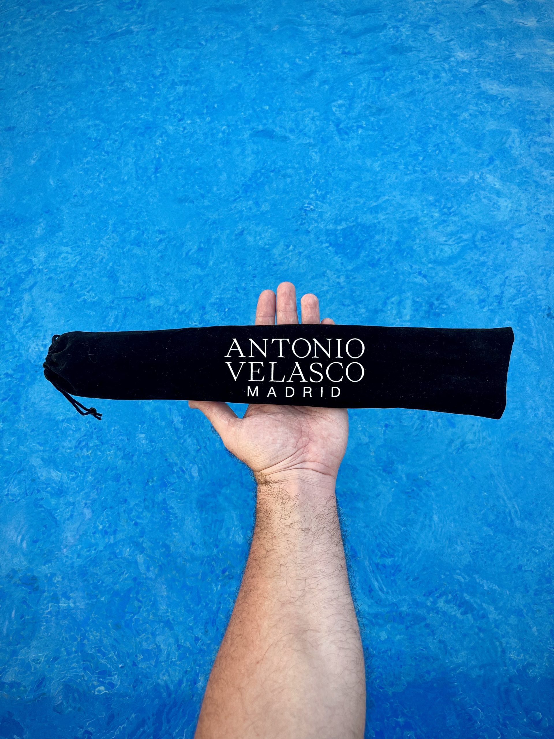 abanico disco Fever Antonio Velasco Madrid hand fan giant festival wood madera disco ball logo